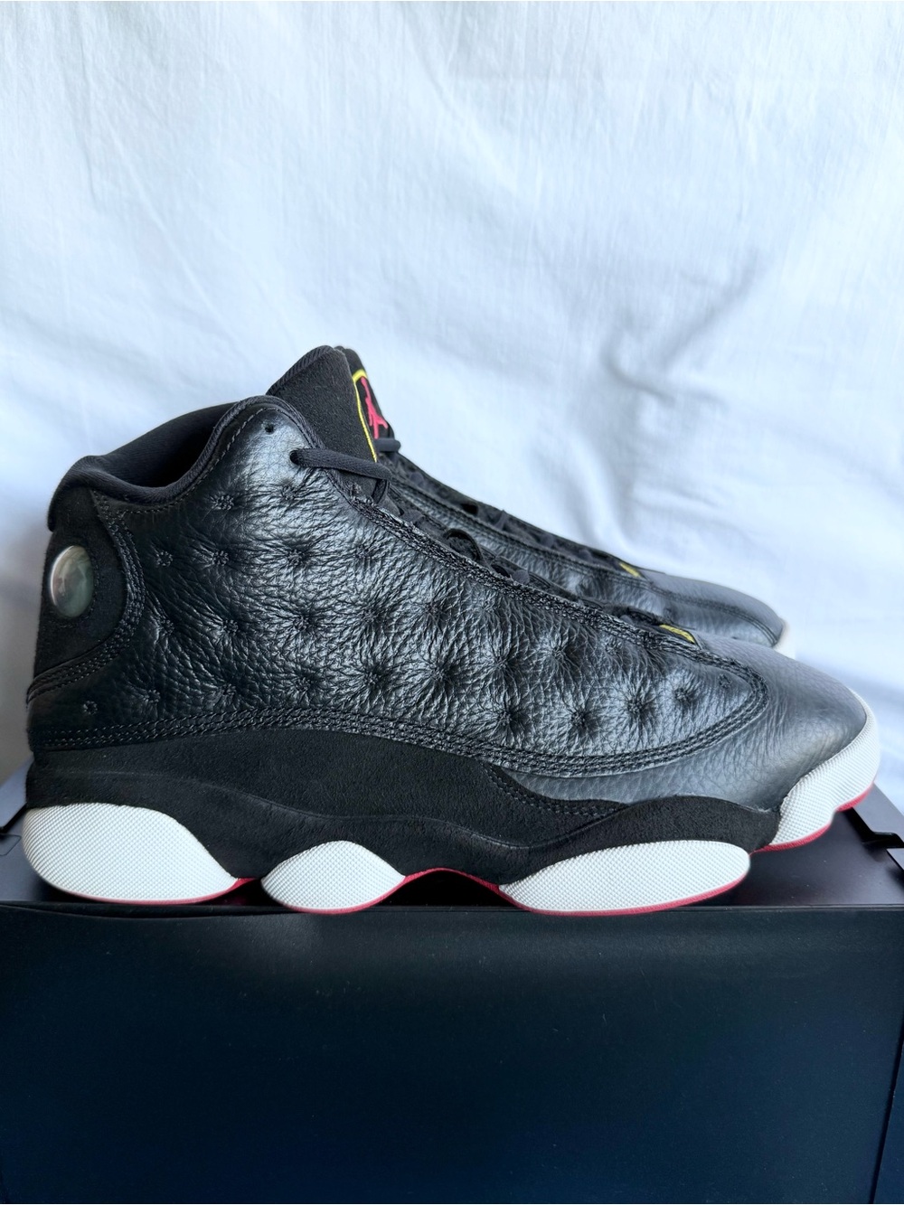 AUTHENTIC Jordan 13 Retro Playoffs size 10 414571-062 2023 PRE-OWNED